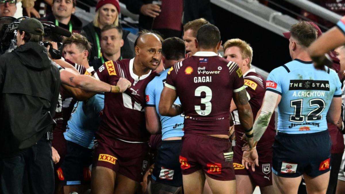 Murray, Nanai binned as tempers flare in Origin decider