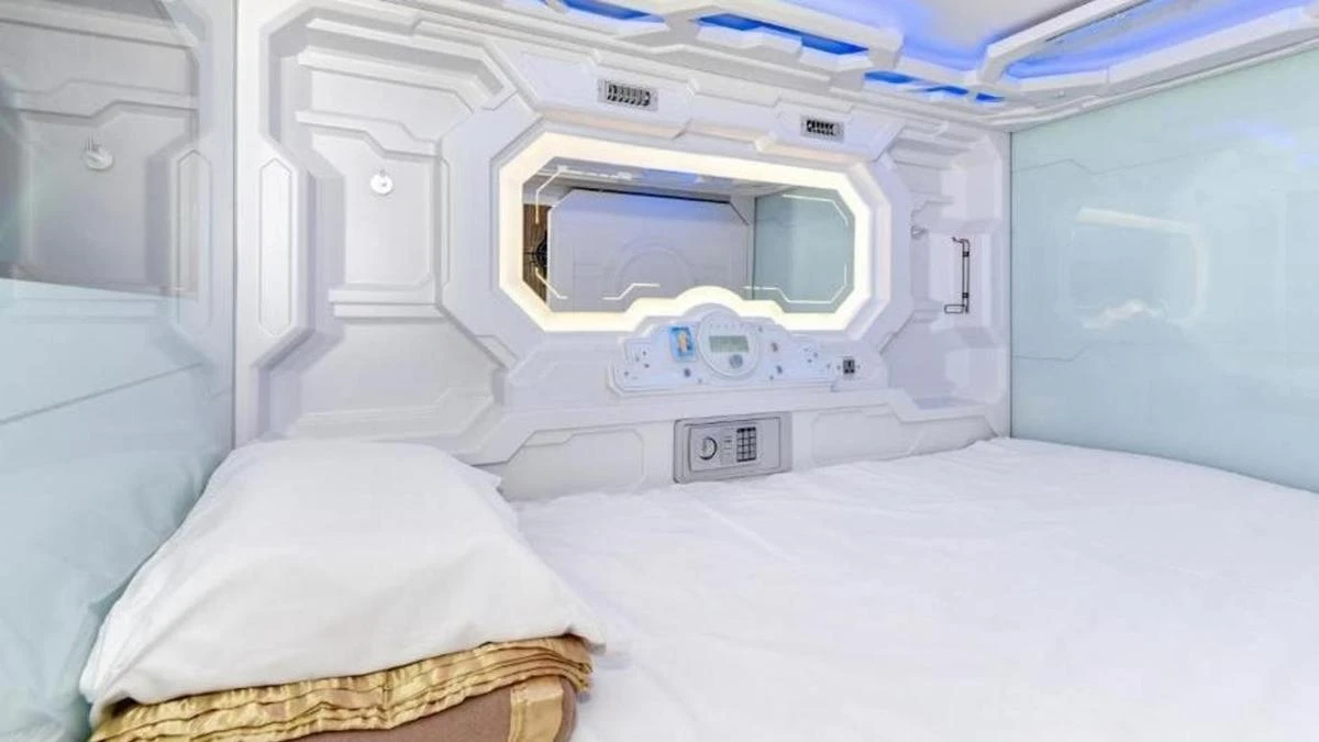 ‘Dystopian’: Tiny capsule listed for $300 a week