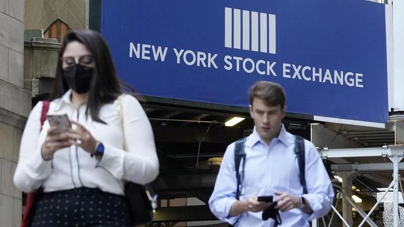 Pre-Fed jitters touch S&P 500, Nasdaq