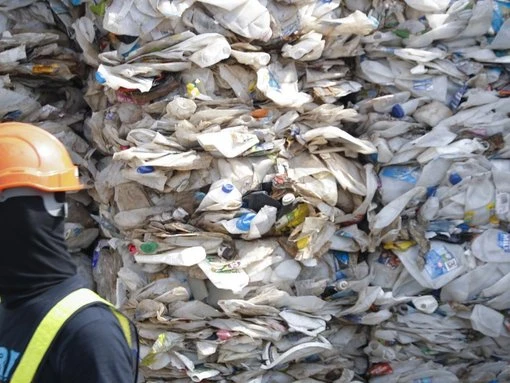 Japanese develop plastic that dissolves in seawater