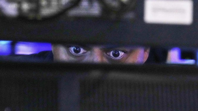 Wall Street opens mixed as US-China trade talks begin