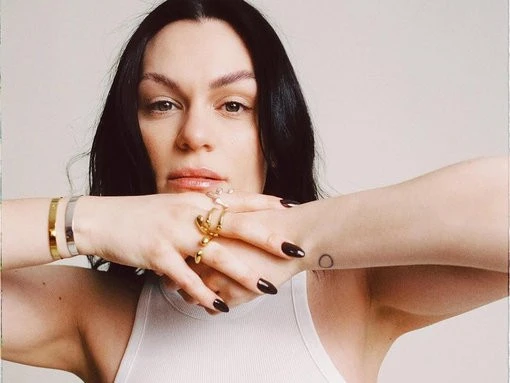 British pop star shocks fans with breast cancer diagnosis