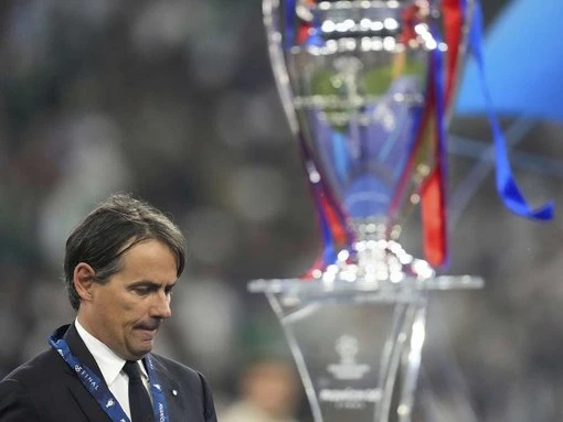 Coach leaves Inter after Champions League thrashing
