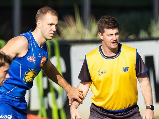 Eagles won’t rush Oscar for answer on future, says coach