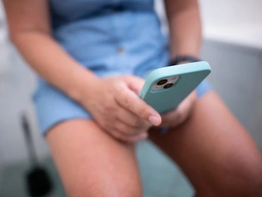 Passive scrolling causes teens' risk of anxiety and depression to increase