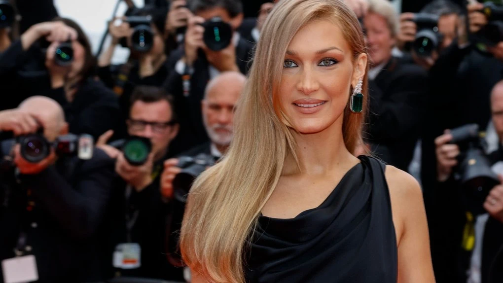 Bella Hadid makes rare comments about romance: 'I like the simple things...'