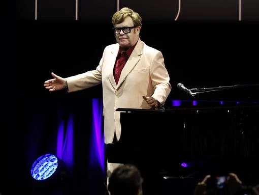 Sir Elton John to duet with Madonna?