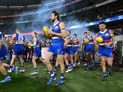 Skipper Bontempelli set to return in big boost for Dogs