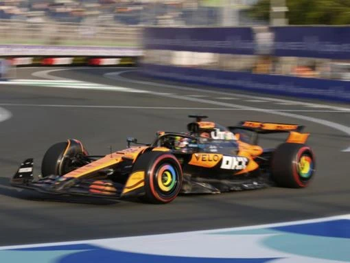 Piastri tracks Norris as McLaren head Saudi GP practice