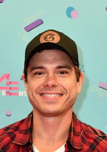 Matthew Lawrence still suffers from 'stage fright' after more than 30 years in showbiz