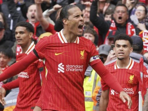 Skipper Van Dijk follows Salah with new Liverpool deal