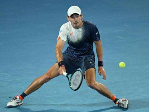 De Minaur fights into Qatar quarters but O'Connell out