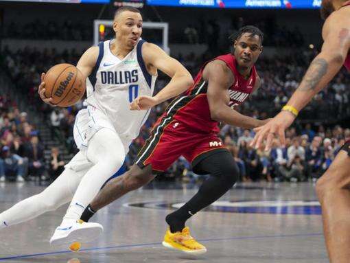 Simmons makes winning Clippers debut, Mavs' Exum stars