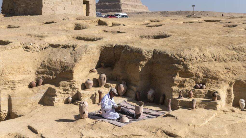 Egypt discovers first pharaoh's tomb in 100 years