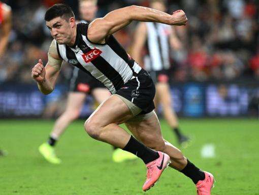 Magpie Maynard shrugs off foot injury, contract talks