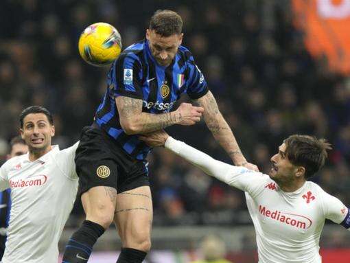 Inter sink Fiorentina to go second in Serie A