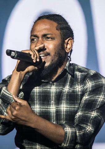 Usher urges Kendrick Lamar to 'savour' Super Bowl experience