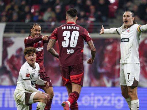 Leipzig end win drought by beating Irvine's St Pauli