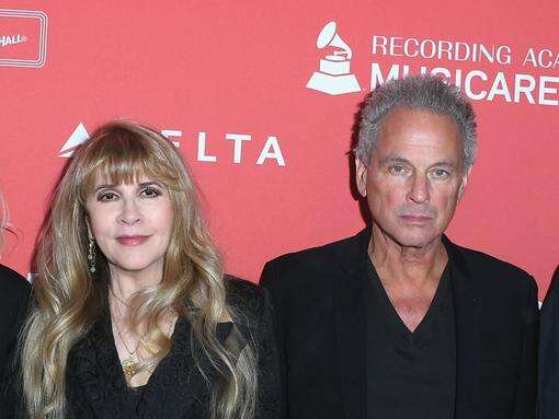 Mick Fleetwood hopes Stevie Nicks and Lindsey Buckingham 'pal up'