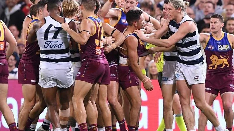 Brisbane maul Geelong in AFL statement win