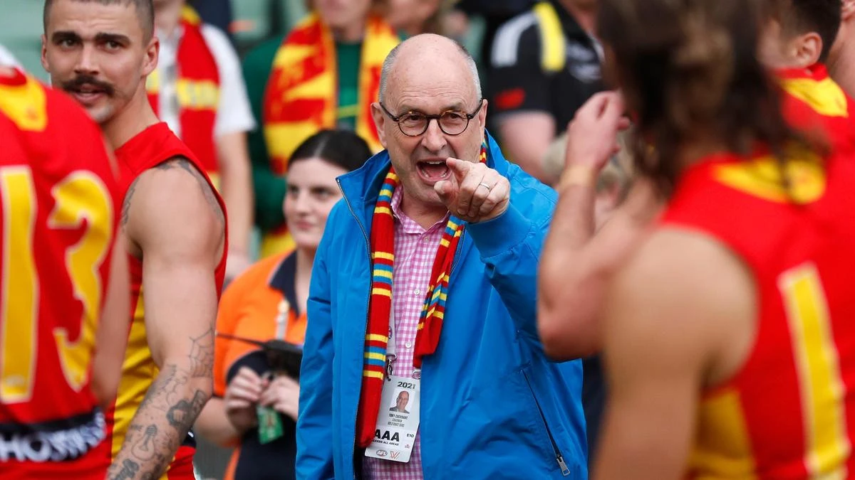 Tas Premier asks fans to ‘very loudly’ boo Suns boss