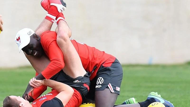 Hayward keen to tackle former Swan Aliir