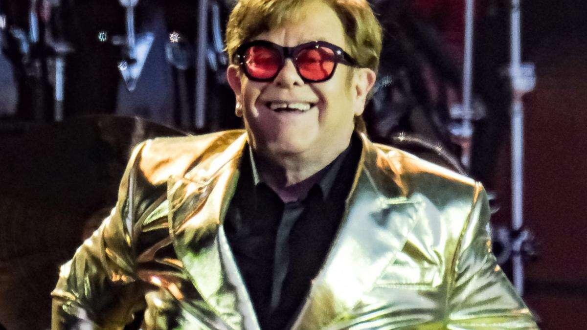 Sir Elton John: I still plan to perform live