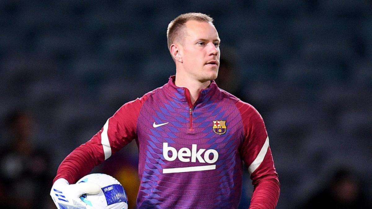 Barca and Germany star out for months with knee injury