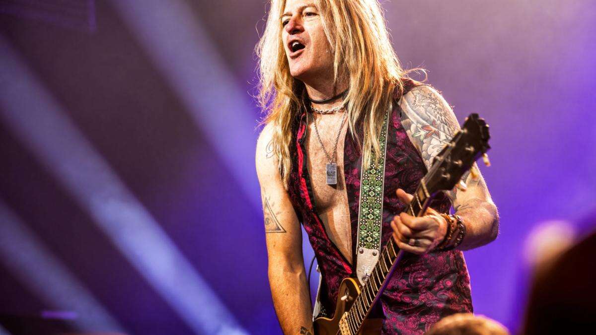 Doug Aldrich diagnosed with throat cancer, will sit out The Dead Daises' November tour