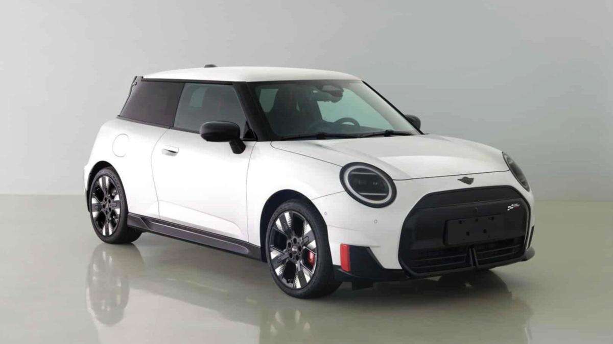 Mini JCW Cooper and Aceman EVs break cover in China