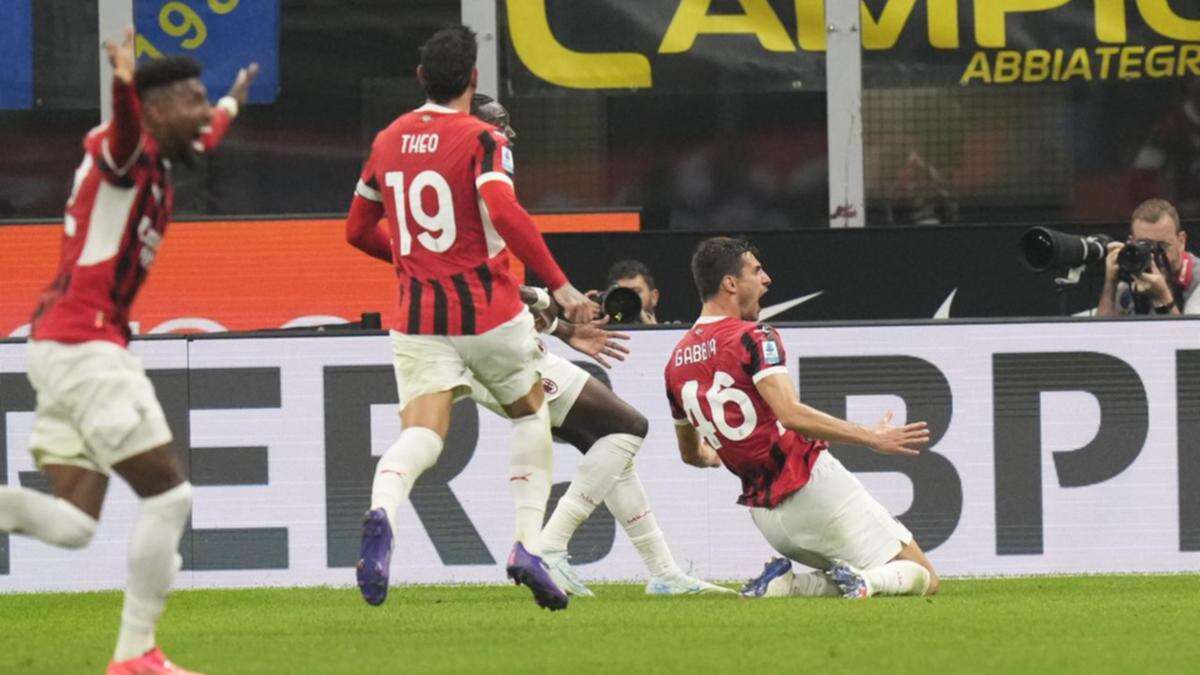 AC Milan snap derby losing streak with 2-1 victory