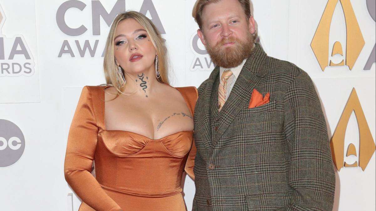 Elle King and Dan Tooker back together