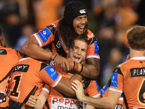 Galvin shines as Tigers down Sharks in golden point