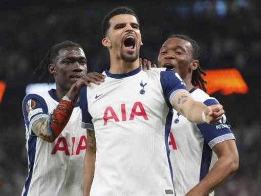 All-England Europa final looms as Spurs and United win