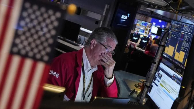 Wall St lower amid tariff tension ahead of Fed decision