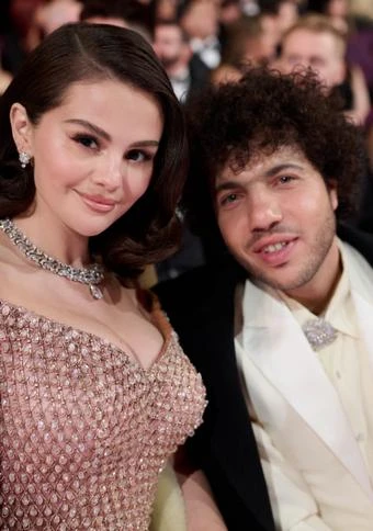 Selena Gomez 'got a rash' after embarrassing first kiss with Benny Blanco