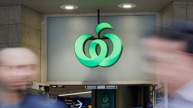 ‘Ridiculous’: Woolies axes Big W discount