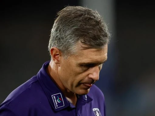 Longmuir will review himself as his future gets questioned