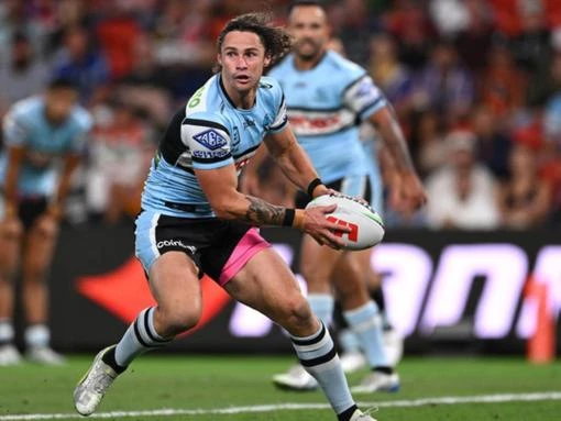 Nicho Hynes magic ignites NRL's festival of footy
