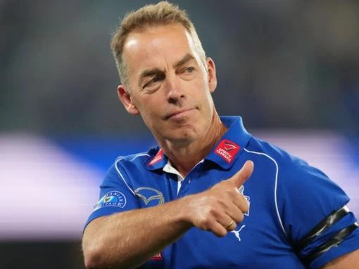 Ex-coach Clarkson to attend Hawks' centenary match