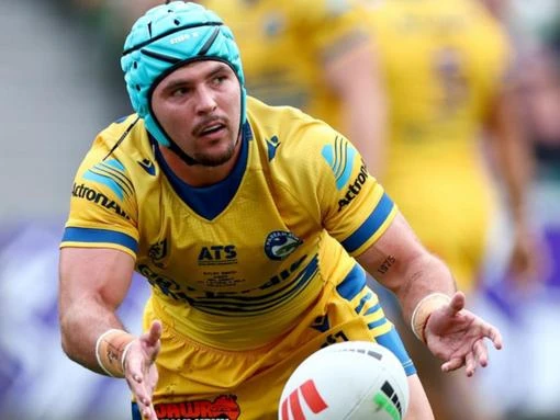 Why Eels rookie Smith picked NRL career over cricket