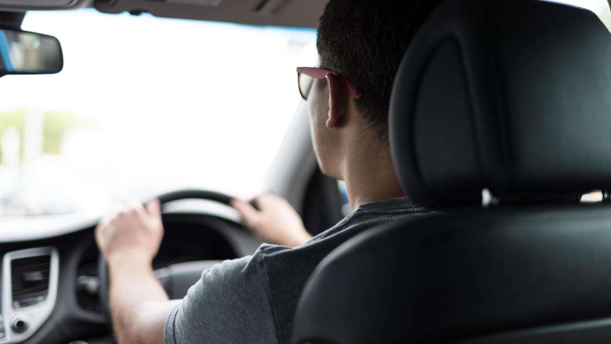 Overconfident men are a road safety risk, study finds