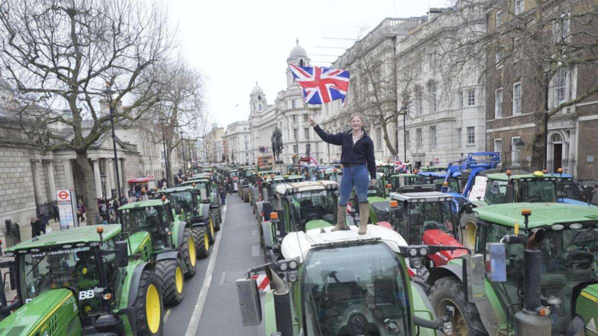 Tractors block London as farmers protest tax change