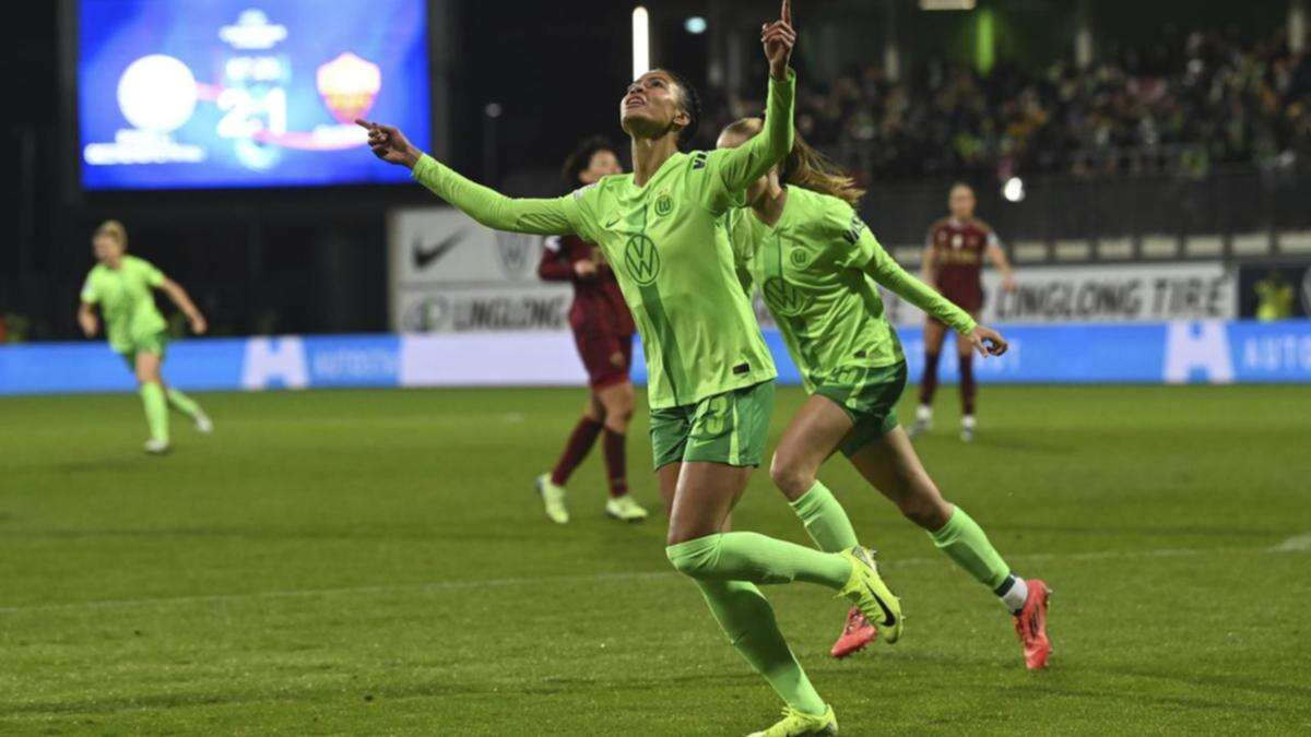 Supersub Jonsdottir scores 4 for Wolfsburg