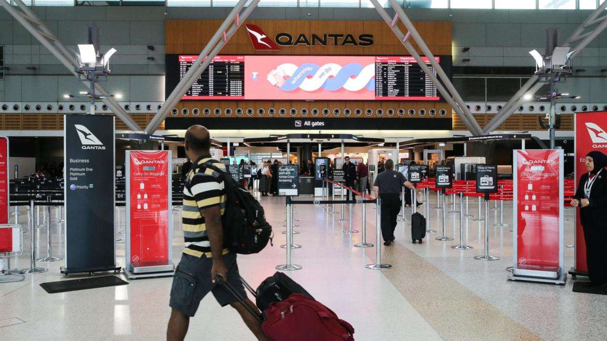 Qantas flight’s Christmas Day ‘U-turn’