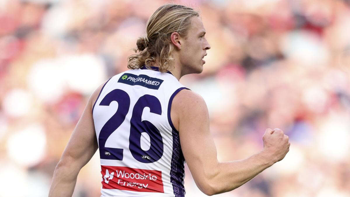 breakingForever Young! Dockers star signs monster Freo contract