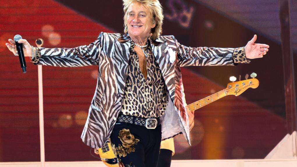 Sir Rod Stewart plans to take model railway to Glastonbury Festival