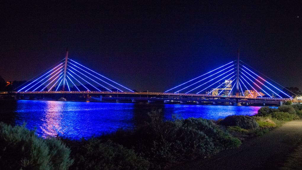 Twilight celebration to mark opening of Boorloo Bridge