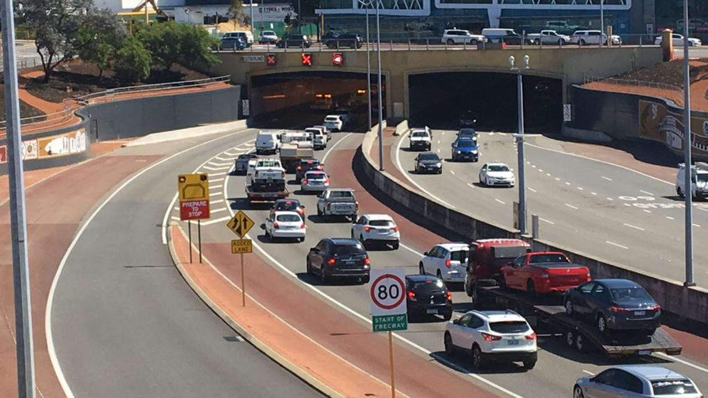 breakingTwo freeway tunnel crashes causing peak-hour traffic chaos