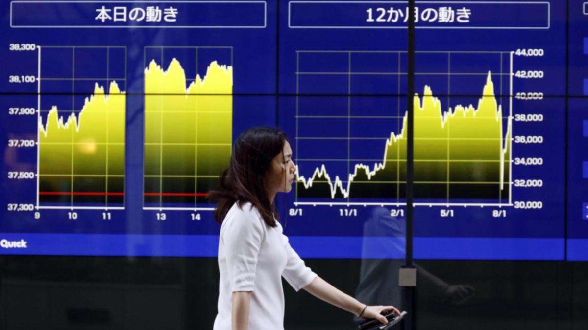 Asian shares stumble on China headwinds